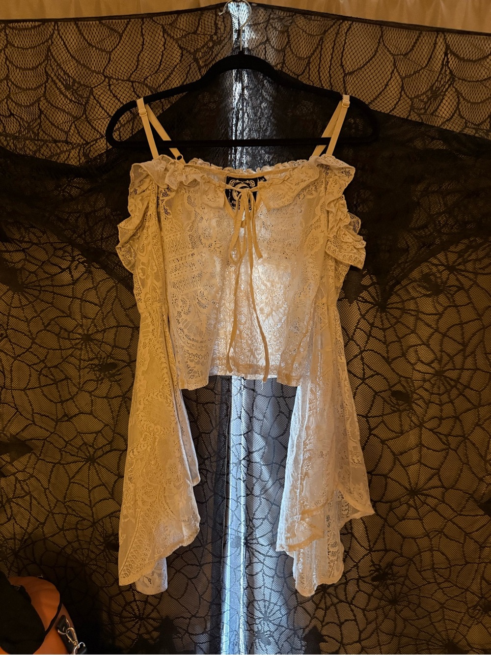 Killstar Breathless Lace Bardot Ivory Cream Lace Off-Shoulder Bell Sleeve Gothic - Picture 6 of 10